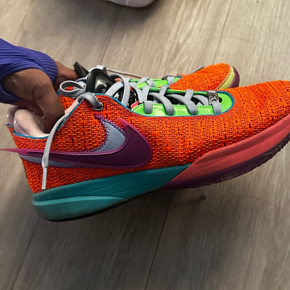 Nike Men's Orange and Purple Athletic Shoes